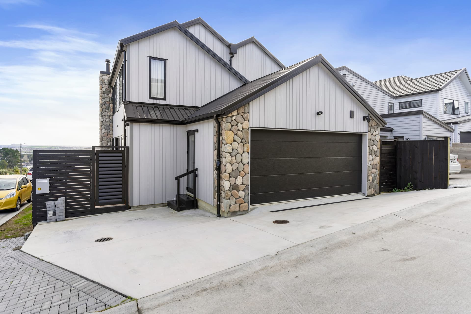 13 Hautoa Lane Executive Home
